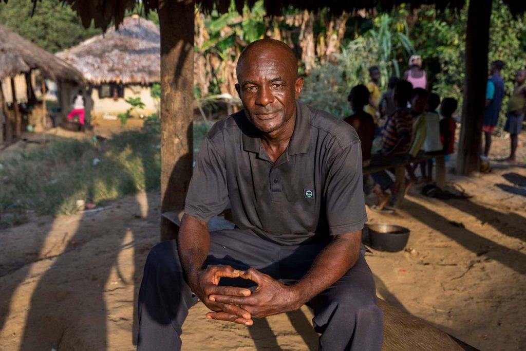 Nelson Tarr was born in Debbah’s Town—a community that refused the advances of EPO. He now works as the local representative for SDI, supporting his people to stand up for their rights.